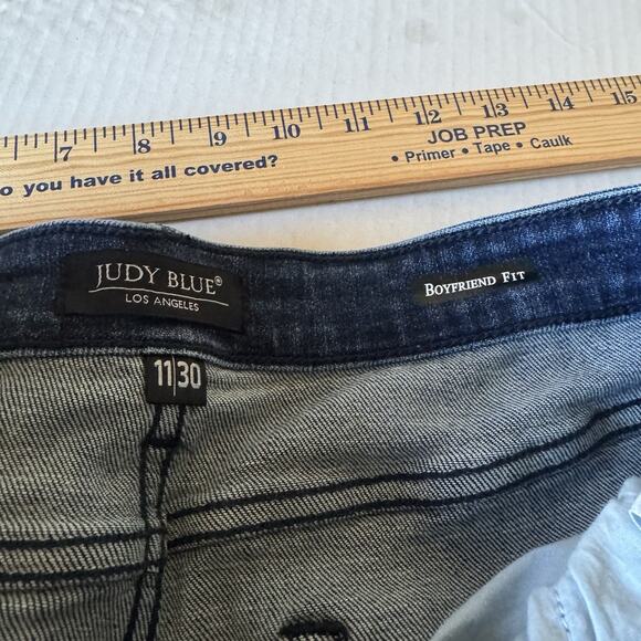 Judy Blue Distressed Boyfriend Fit Jeans Size 11/30 Dark Wash Blue Cowgirl - Picture 3 of 7